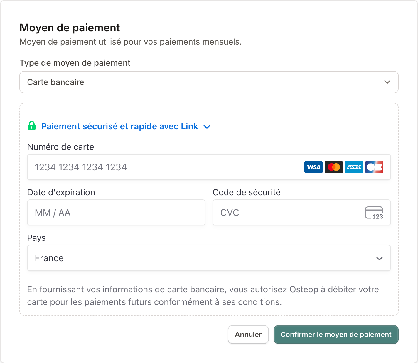 Formulaire de moyen de paiement par carte bancaire avec numéro de carte, expiration, CVC et pays